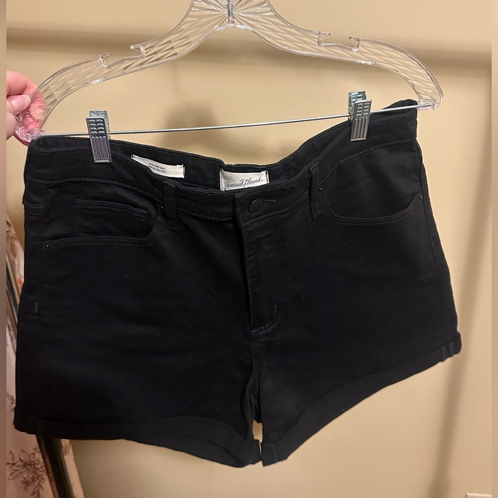 Universal Thread Black Jean Shorts